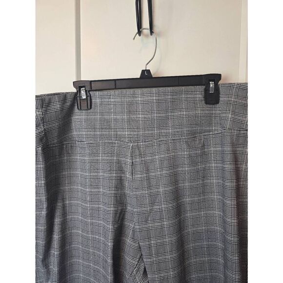 Worthington Woman Pull On Skinny Capris Sz 24W New - Picture 3 of 9